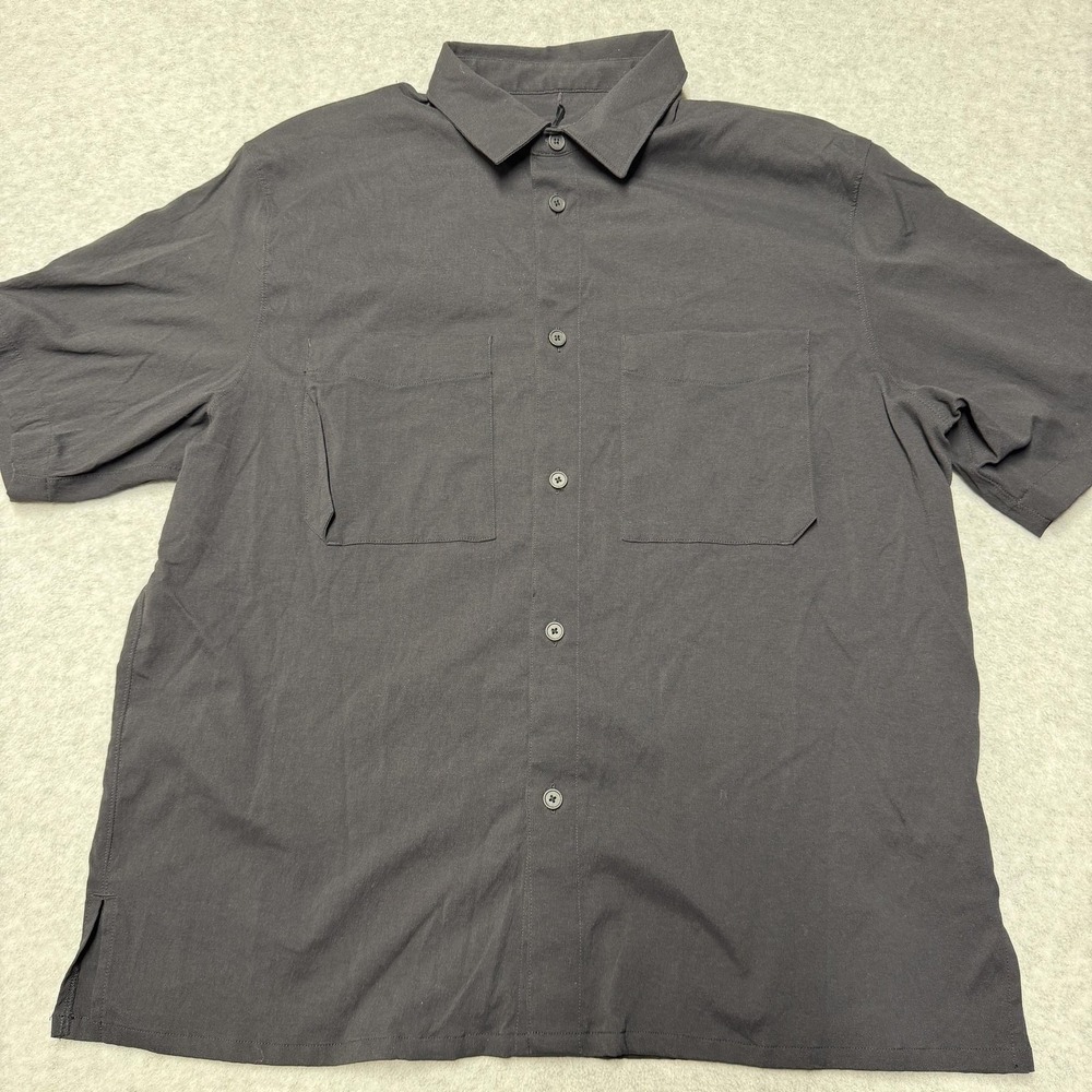 Lululemon Shirt Mens XL Gray Solid Short Sleeve Button Up Pockets Casual Heavy